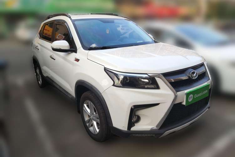 Used HYOSOW S5 2017 1.3T Manual Prestige Edition Front Right 45 Deg