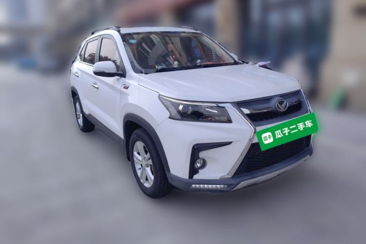Used HYOSOW S5 2017 1.3T Manual Prestige Edition Front Right 45 Deg
