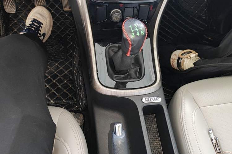 Used HYOSOW S5 2017 1.3T Manual Luxury Model Gear Lever