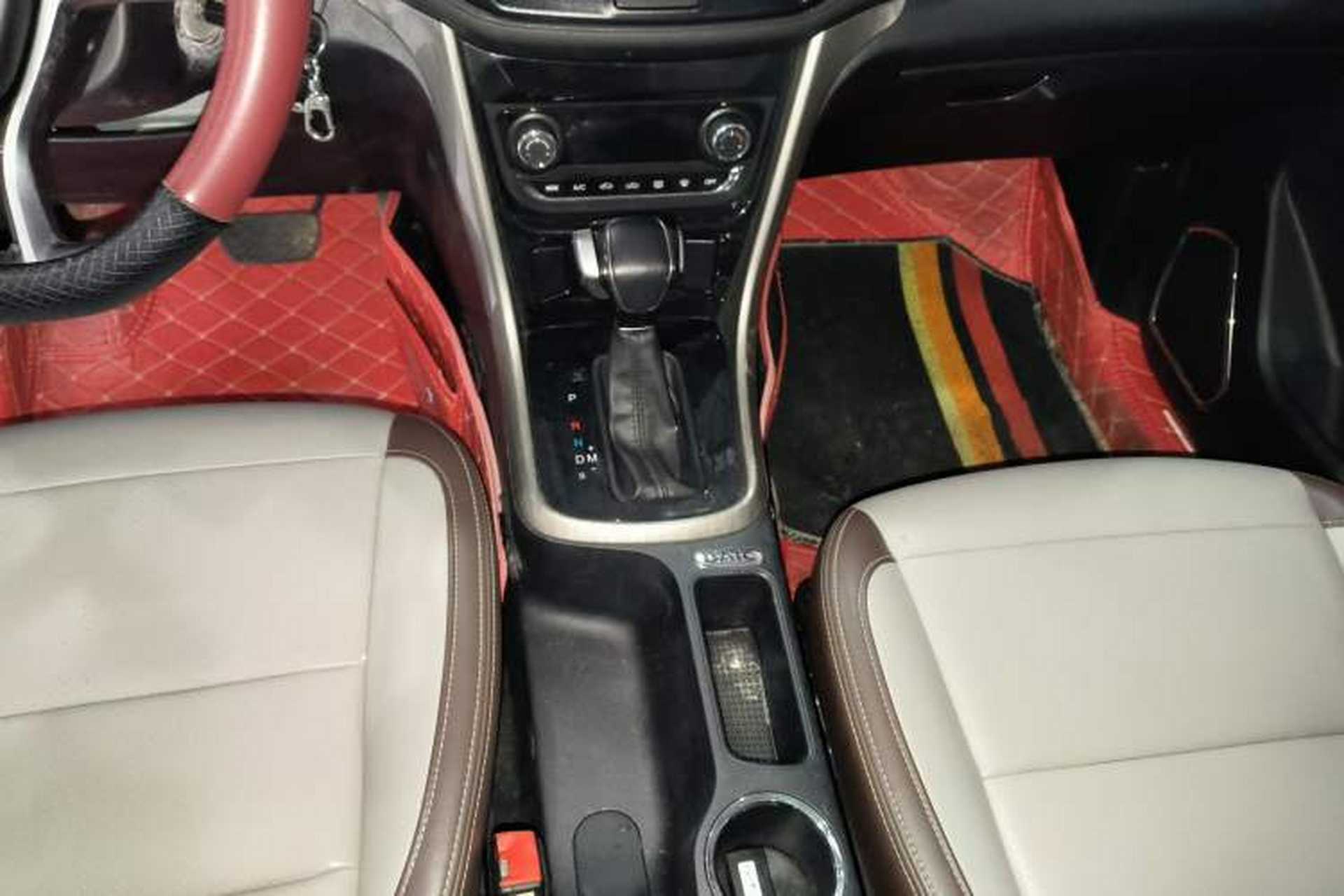 Used HYOSOW S5 2017 1.3T CVT Luxury Model Gear Lever