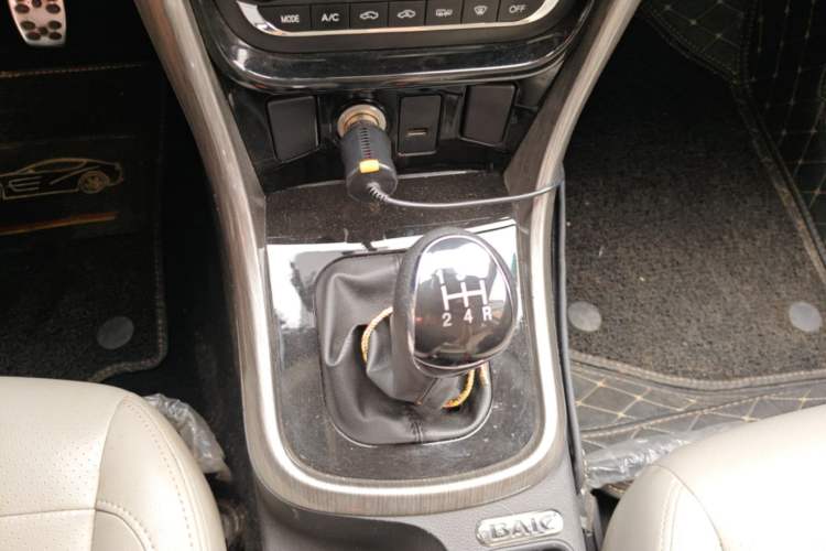 Used HYOSOW S5 2017 1.3T Manual Prestige Edition Gear Lever