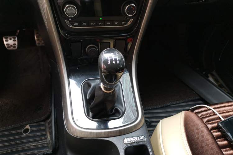 Used HYOSOW S5 2017 1.3T Manual Prestige Edition Gear Lever