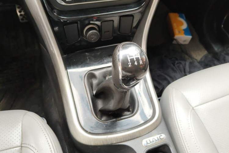 Used HYOSOW S5 2017 1.3T Manual Prestige Edition Gear Lever