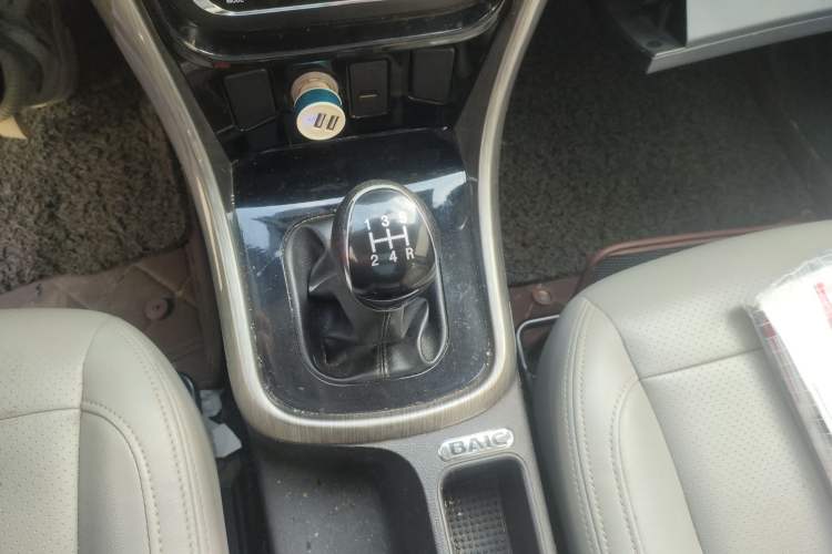 Used HYOSOW S5 2017 1.3T Manual Luxury Model Gear Lever