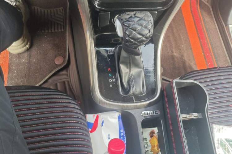 Used HYOSOW S5 2017 1.3T CVT Luxury Model Gear Lever