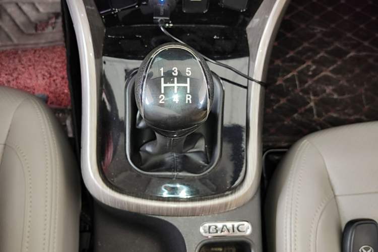 Used HYOSOW S5 2017 1.3T Manual Prestige Edition Gear Lever