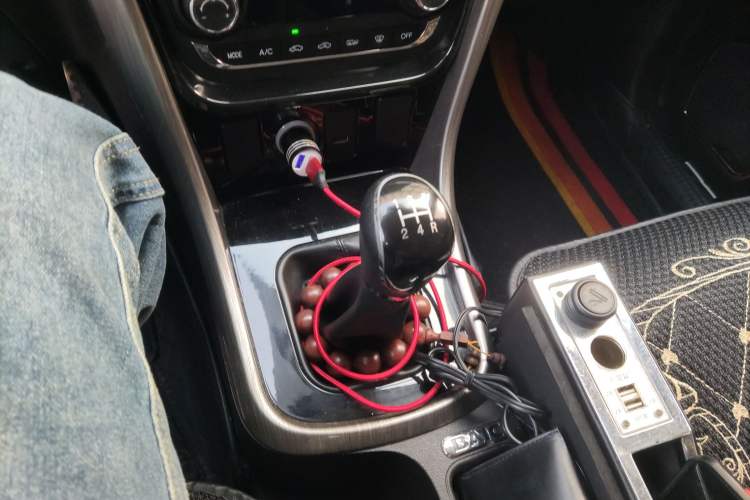 Used HYOSOW S5 2017 1.3T Manual Prestige Edition Gear Lever
