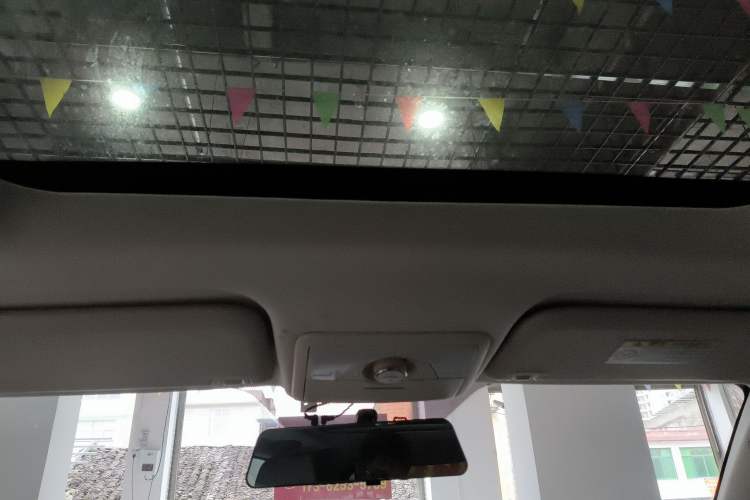 Used HYOSOW S5 2017 1.3T CVT Luxury Model Headliner