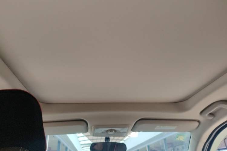 Used HYOSOW S5 2017 1.3T CVT Prestige Edition Headliner
