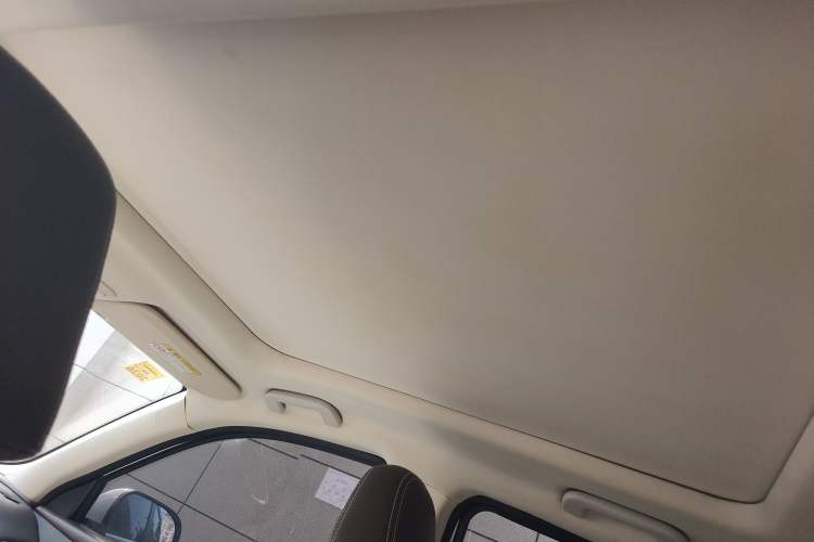 Used HYOSOW S5 2017 1.3T CVT Prestige Edition Headliner