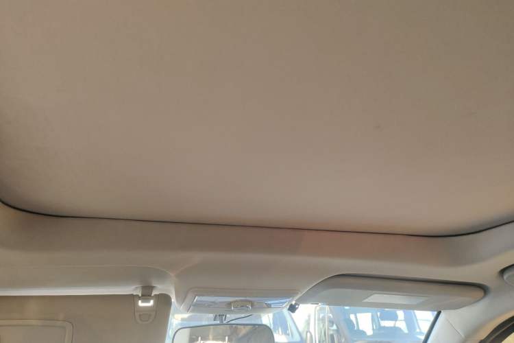 Used HYOSOW S5 2017 1.3T CVT Prestige Edition Headliner