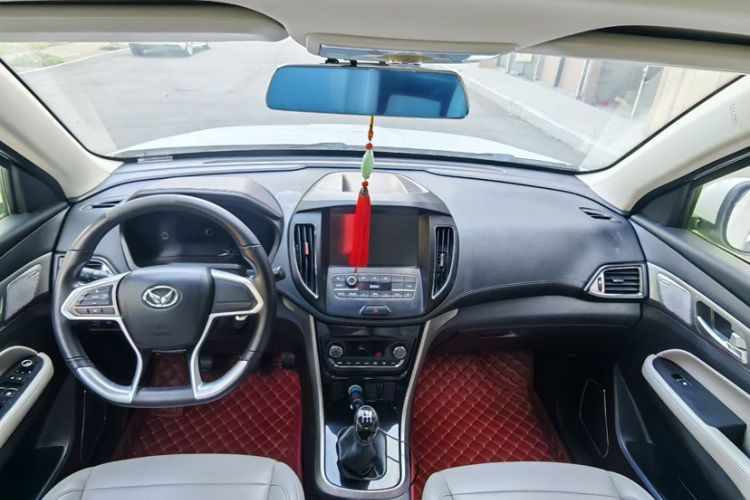 Used HYOSOW S5 2017 1.3T Manual Luxury Model Interior 1