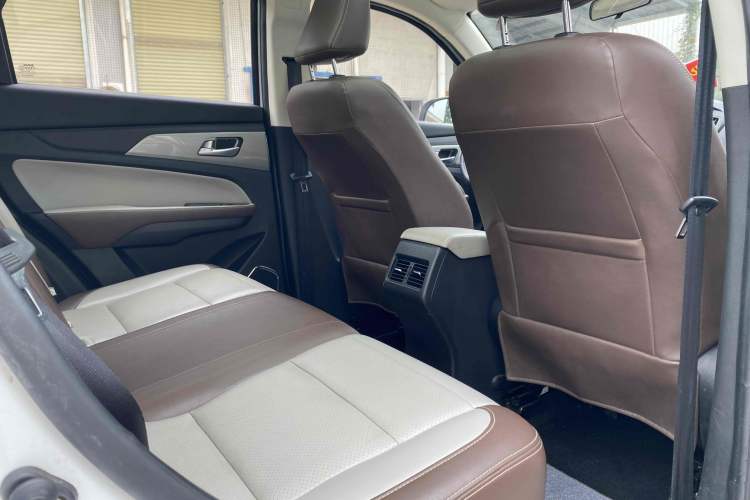 Used HYOSOW S5 2017 1.3T CVT Luxury Model Interior 13