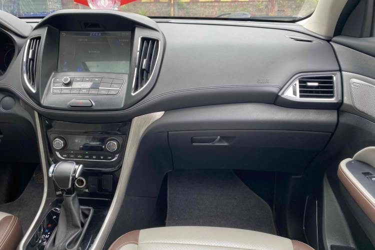 Used HYOSOW S5 2017 1.3T CVT Luxury Model Interior 15