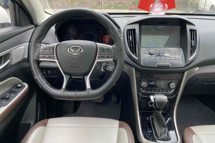 Used HYOSOW S5 2017 1.3T CVT Luxury Model Interior 3