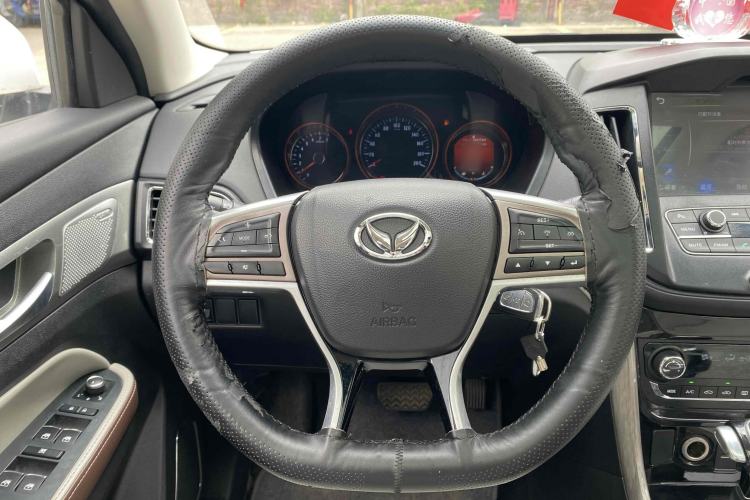 Used HYOSOW S5 2017 1.3T CVT Luxury Model Interior 4