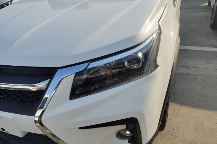 Used HYOSOW S5 2017 1.3T CVT Prestige Edition Left Front Headlight