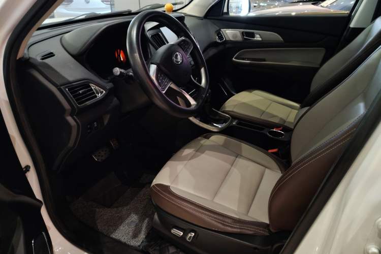 Used HYOSOW S5 2017 1.3T CVT Prestige Edition Left Front Seat