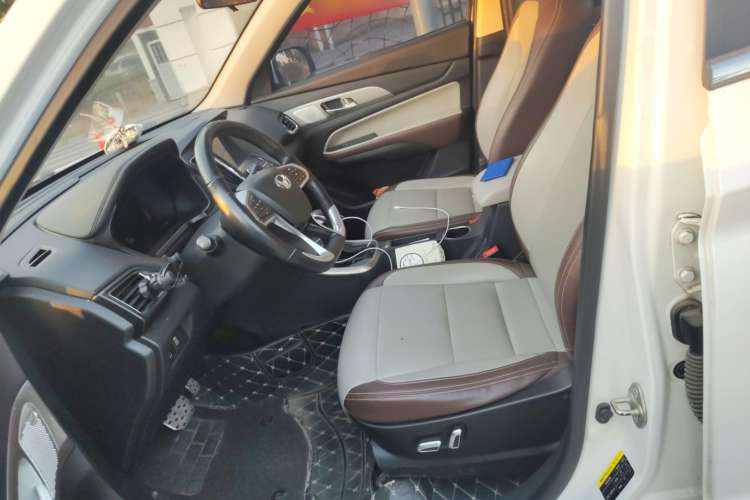 Used HYOSOW S5 2017 1.3T CVT Prestige Edition Left Front Seat