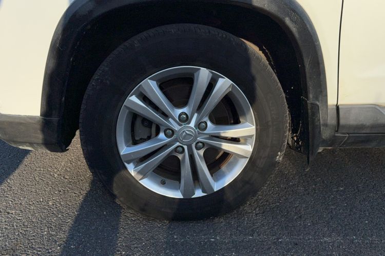 Used HYOSOW S5 2017 1.3T CVT Prestige Edition Left Front Wheel Hub