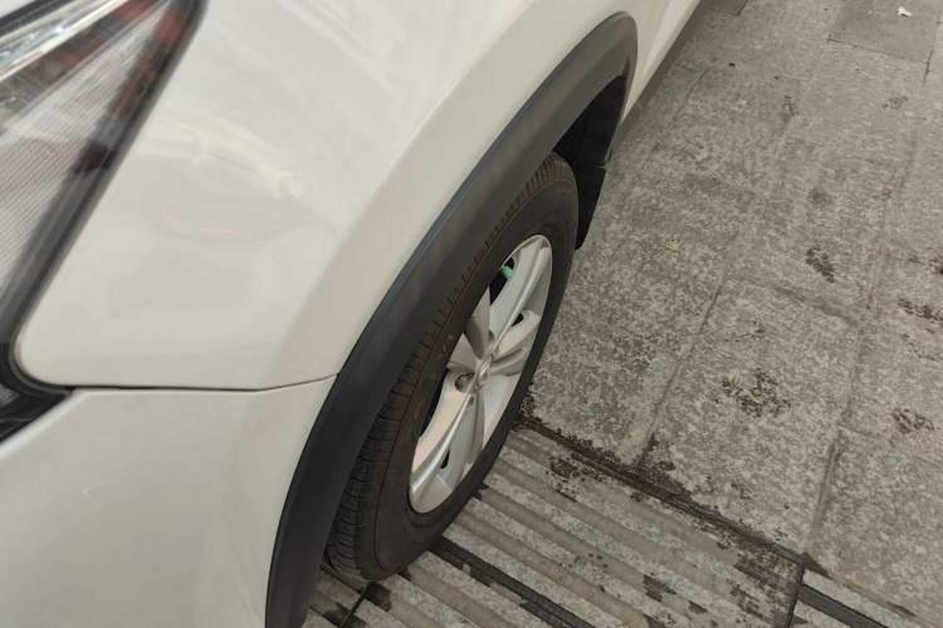 Used HYOSOW S5 2017 1.3T Manual Prestige Edition Left Front Wheel Hub