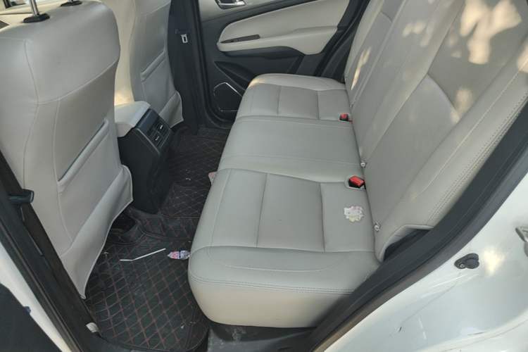 Used HYOSOW S5 2017 1.3T Manual Luxury Model Left Rear Seat