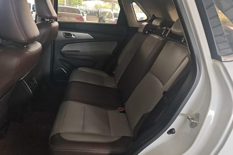 Used HYOSOW S5 2017 1.3T CVT Prestige Edition Left Rear Seat