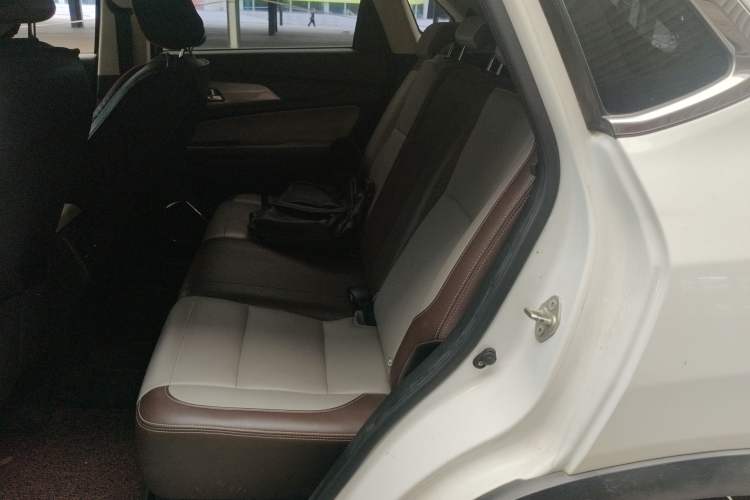 Used HYOSOW S5 2017 1.3T CVT Prestige Edition Left Rear Seat