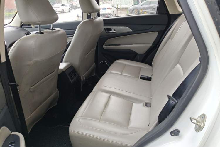 Used HYOSOW S5 2017 1.3T Manual Prestige Edition Left Rear Seat