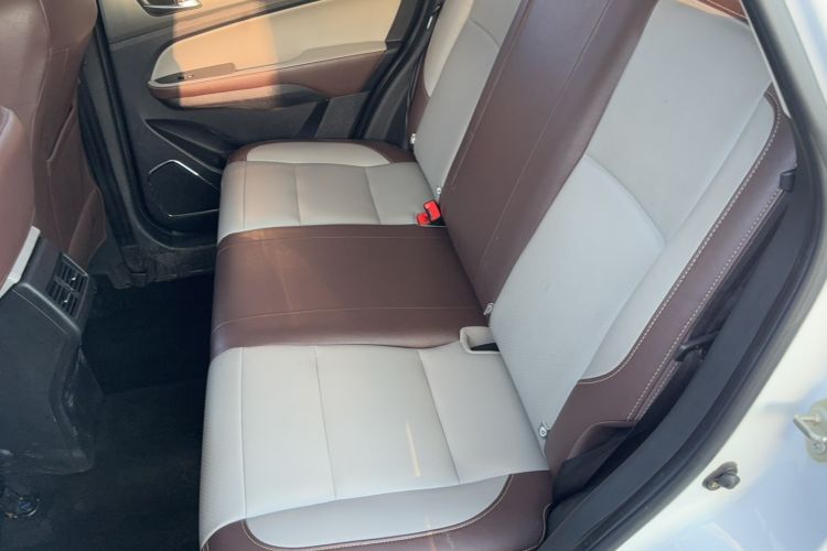 Used HYOSOW S5 2017 1.3T CVT Prestige Edition Left Rear Seat