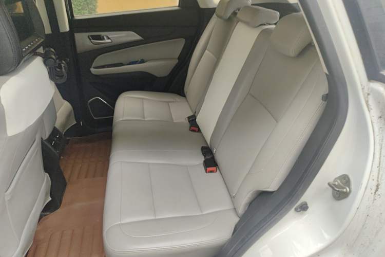 Used HYOSOW S5 2017 1.3T Manual Prestige Edition Left Rear Seat