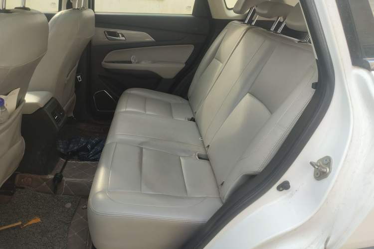 Used HYOSOW S5 2017 1.3T Manual Luxury Model Left Rear Seat
