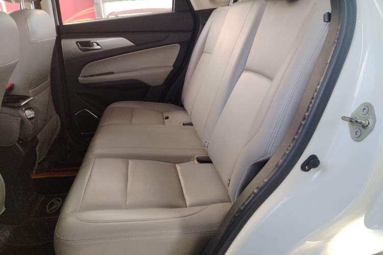 Used HYOSOW S5 2017 1.3T Manual Prestige Edition Left Rear Seat