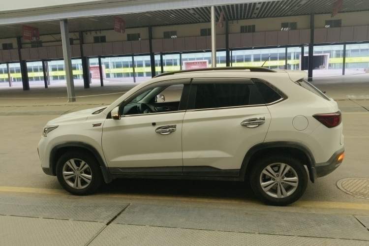 Used HYOSOW S5 2017 1.3T CVT Prestige Edition Left Side