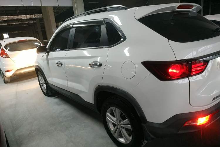 Used HYOSOW S5 2017 1.3T CVT Prestige Edition Left Side