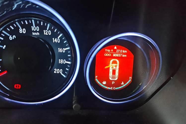 Used HYOSOW S5 2017 1.3T CVT Prestige Edition Odometer Close Up