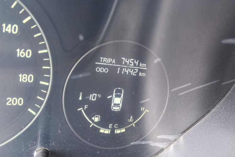 Used HYOSOW S5 2017 1.3T Manual Luxury Model Odometer Close Up