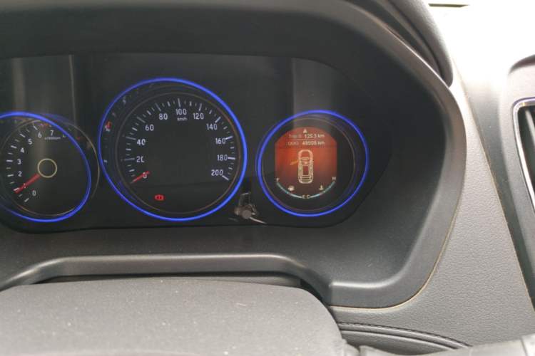 Used HYOSOW S5 2017 1.3T Manual Prestige Edition Odometer Close Up