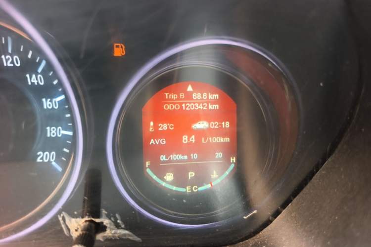 Used HYOSOW S5 2017 1.3T CVT Luxury Model Odometer Close Up