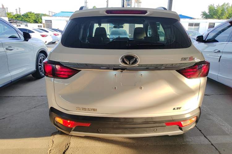 Used HYOSOW S5 2017 1.3T Manual Luxury Model Rear