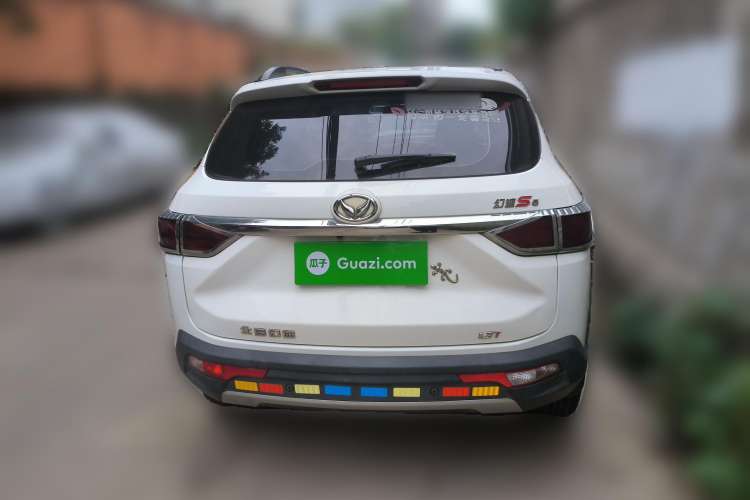 Used HYOSOW S5 2017 1.3T Manual Prestige Edition Rear