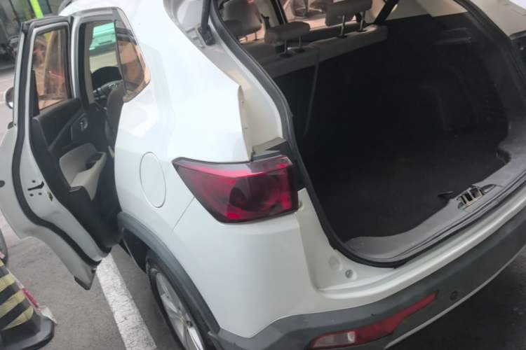 Used HYOSOW S5 2017 1.3T Manual Prestige Edition Rear Left 45 Deg