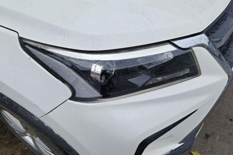 Used HYOSOW S5 2017 1.3T Manual Prestige Edition Right Front Headlight