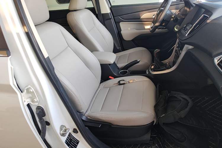 Used HYOSOW S5 2017 1.3T Manual Luxury Model Right Front Seat