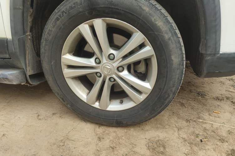 Used HYOSOW S5 2017 1.3T Manual Luxury Model Right Front Wheel Hub