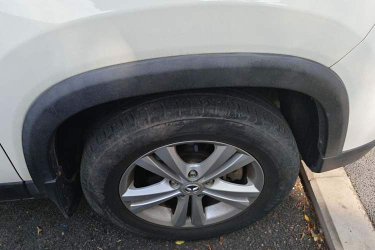 Used HYOSOW S5 2017 1.3T Manual Luxury Model Right Front Wheel Hub