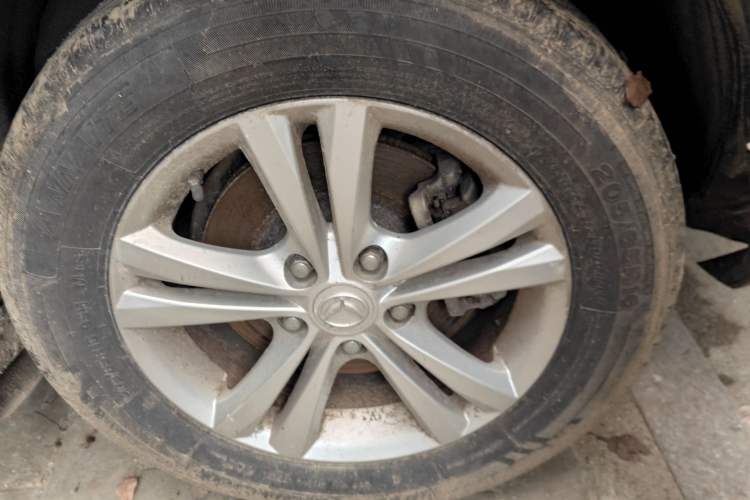 Used HYOSOW S5 2017 1.3T CVT Prestige Edition Right Front Wheel Hub