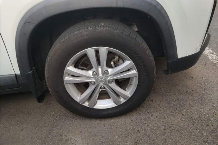 Used HYOSOW S5 2017 1.3T Manual Prestige Edition Right Front Wheel Hub