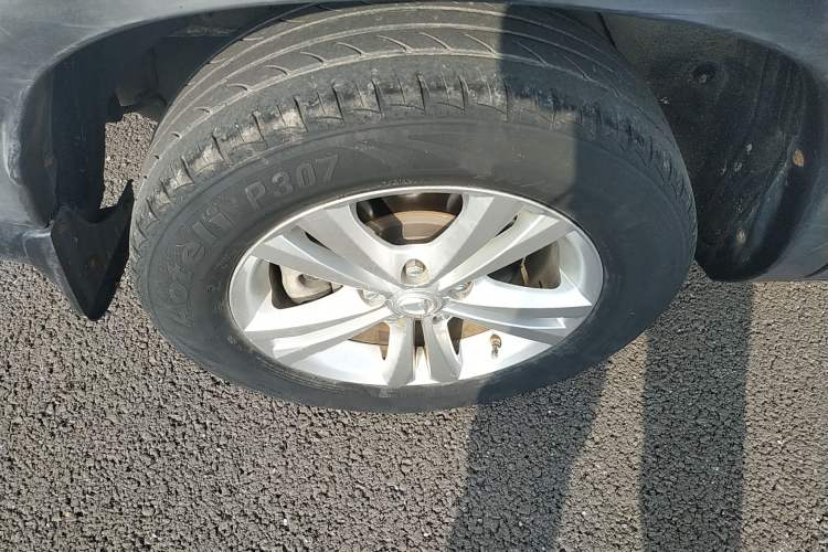 Used HYOSOW S5 2017 1.3T CVT Prestige Edition Right Rear Wheel Hub