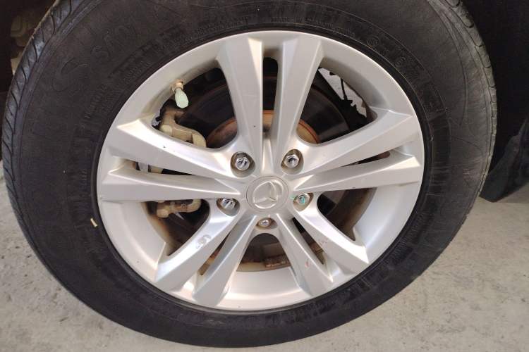 Used HYOSOW S5 2017 1.3T Manual Prestige Edition Right Rear Wheel Hub